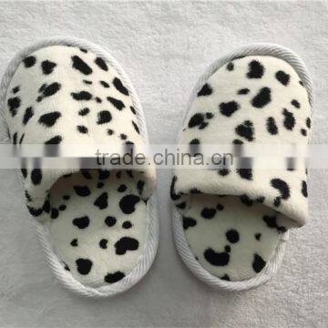 Slippers for kids with Anti-Skid Outsole