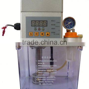 2L automatic adjustable time centralized lubricant Quilting Machines