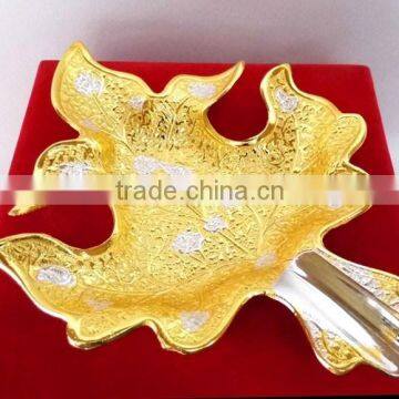 Indian Handicrafts Gold and Silver Plated Leaf Shape Brass Decorative Tray photo-2