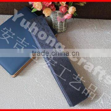 Elegant Chinese Silk Hand Fan Box photo-2