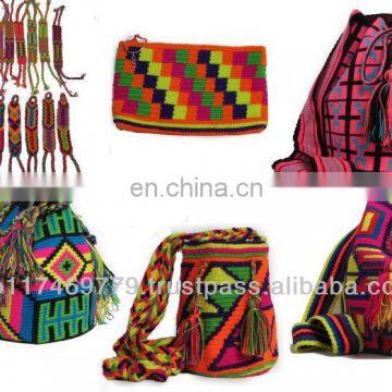 Mochilas wayuu, colombian bags, made by indigenas