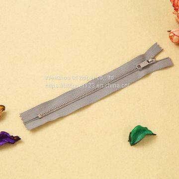 #3 #4 #5 #8 Metal Brass Zipper With Light Golden Platinum Teeth Close End