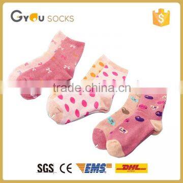 Keep warm Lades polka dot socks in high quality