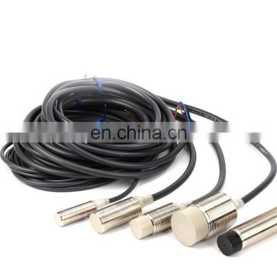 OMRON Proximity switch e2b sensor E2BM18KS05WZB1 E2B-M18KS05-WZ-B1