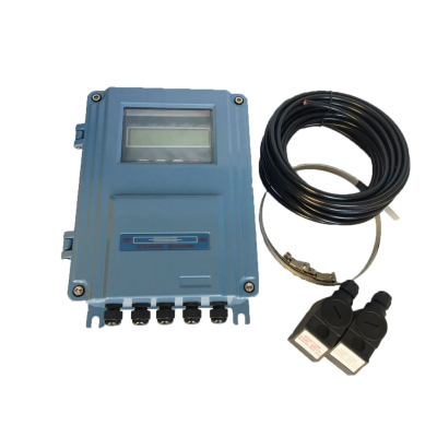 Non-Contact Clamp-On Ultrasonic Flow Meter for Liquids/Gases, 4-20mA/RS485 Output, Battery-Powered Option Available