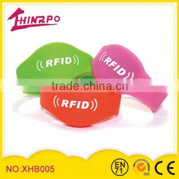 Customized RFID silicone wristband