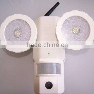 Outdoor Motion Activated LED Solar Security Light photo-2