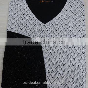 Dobby Polyester Beading Design V-neck Man Polo T-shirt photo-2