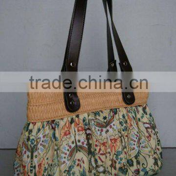 fabric+grass handbag