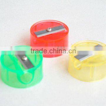 ROUND SHAPE PENCIL SHARPENER