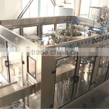 Liquid Beverage Filling Machine