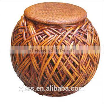 Goosen nest rattan stool