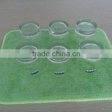 Self-adhesive dish drying placemat