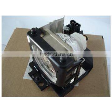 DT00731 Projector lamp for CP-S240/S245/S250/S255 projectors