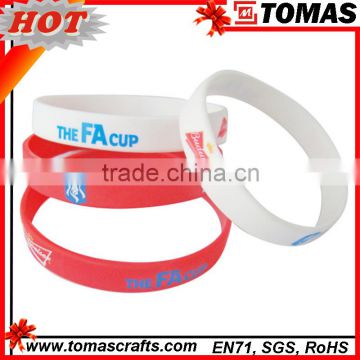 Cheap eco-friendly custom logo embossed bracelet wristband