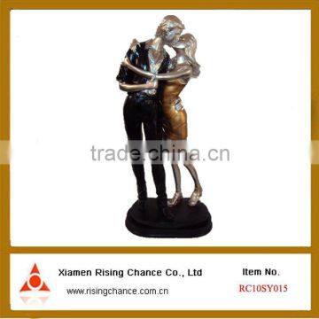 Wedding Souvenirs Kissing Resin Sculpture