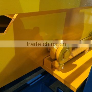 Easy to operate soil cement interlocking brick making machine