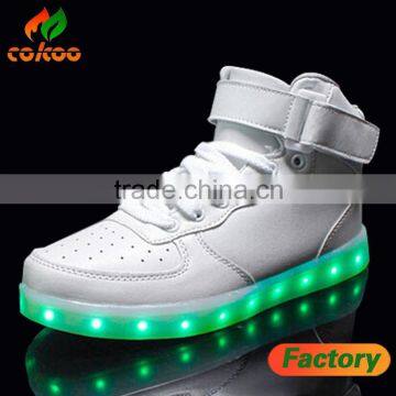 chaussure led Shoes for women and Men Light Up Casual Shoes for Adults promotion