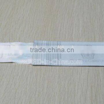 860~960MHz Passive RFID Woven Labels Withstand 200 Washing Cycles Under Industrial Laundry Environment photo-3