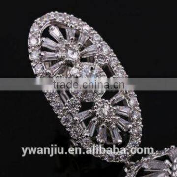 Wholesale Stock Small Order Fashion Women Hollow Garland Zircon Earrings photo-4