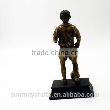 Wholesale Custom High Quality Polyresin Soccer Trophy Statue for Sale photo-4