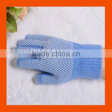 Black PVC Dots IPhone Touch Conductive Gloves photo-4