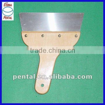 Wooden Handle Putty Knife