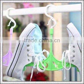 Customized High Quality Multifunction Plastic Hanger for Shoes Socks New Design Hanger Made in China photo-3