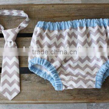 Whloesale Organic Cotton Red Chevron Baby Kids Diaper Covers Bloomers With Tie photo-3