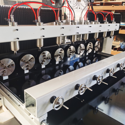 China UnionTech 2015 Multi Heads CNC Wood Router With Good Price photo-3