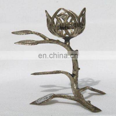 flower design egg stand