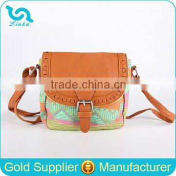 Stock National Style Canvas Lady Messenger Bag Ethnic Ladies Messenger Bag Wholesale