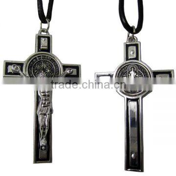 2.8 inch religious crucifix cross necklace