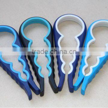 Amazon 4 in 1 Award Winning Kitchen Tool To Remove Stubborn Lids, Caps and Bottles photo-3