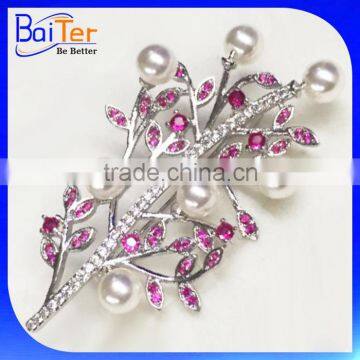 China Wholesale Custom Made Fashion Cubic Zircon Pearl Brooch Korea