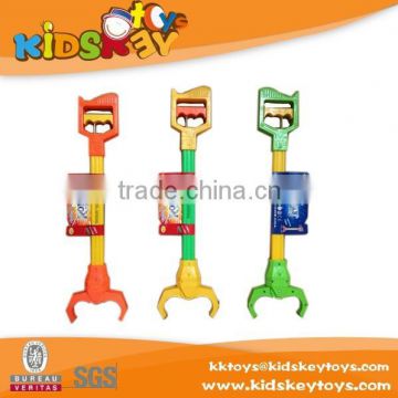 2015 New General manipulator plastic toy making machinery