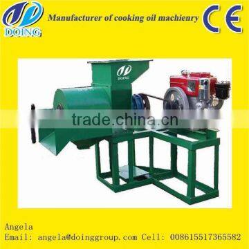 2015 The newest palm fruit oil press machine