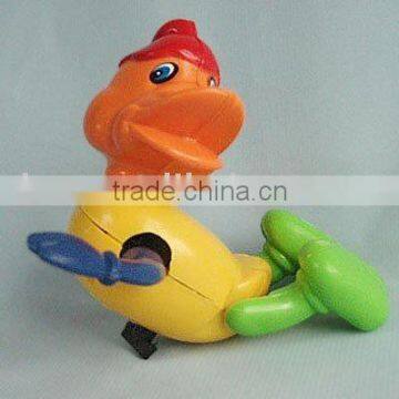 swimming duck toy