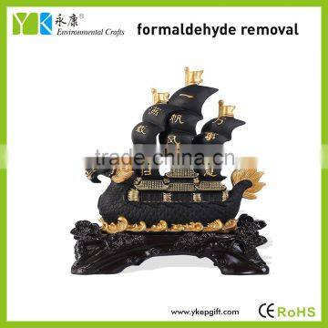 Hot sale 3D shape dragon boat resin craft for office table decoration