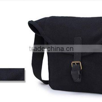 Hot Selling Retro Unisex Canvas Leather Messenger Shoulder Bag