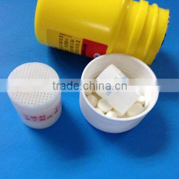 white cylindrical silica gel desiccant