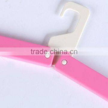 Plastic Clothes Hanger Travel Foldable Hanger photo-2