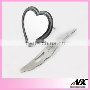 Flower Pattern Slanted Eyebrow Tweezer photo-3