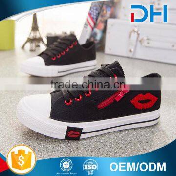 Lady's Lace-up Canvas Shoes With Zipper and Lips Decoration photo-4