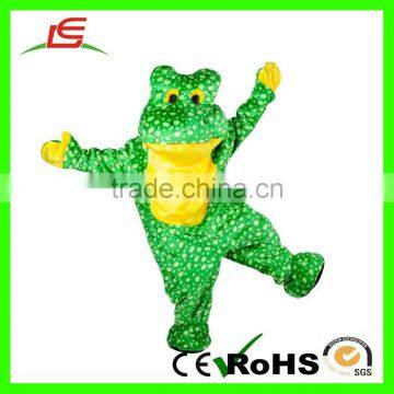 Factory hot sale vivid super soft green frog costumes big head for adults