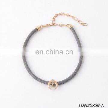 Fashion Mini Crescent Necklace Handmade Leather Choker Necklace Minimalist Necklace photo-2