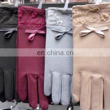 Trendy Ladies Stylish Bow Winter Cute Wool Gloves