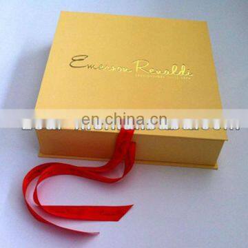 Luxury upscale boxes for cloting wedding dress box customized garment package gift box for packing