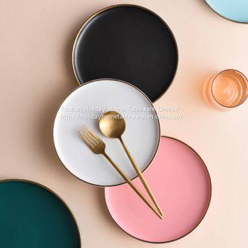 Креативный семейный тарелочный сервиз для завтрака