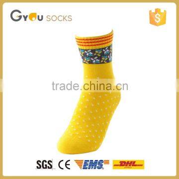 Bright yellow women jacquard cotton socks wholesale